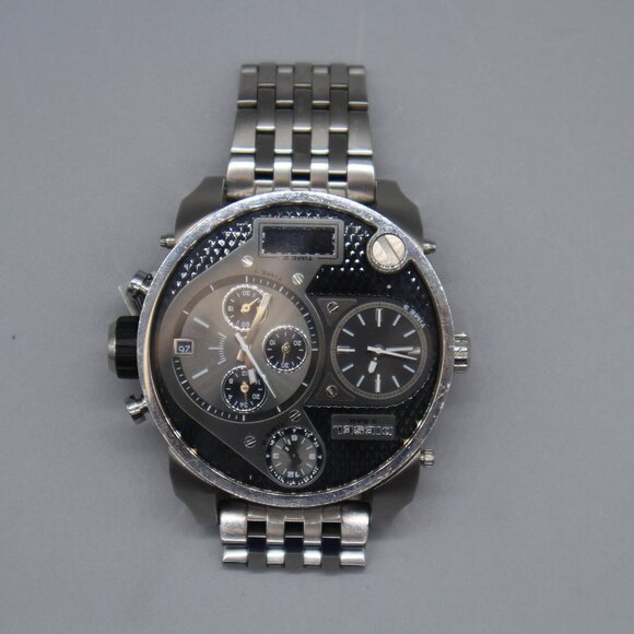 DIESEL 3 BAR WATCH DZ-7221 - Picture 1 of 7
